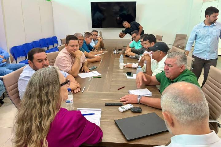 Comitiva realiza visita técnica em Sorriso para estudar regionalização do Hospital Municipal de Barra do Garças