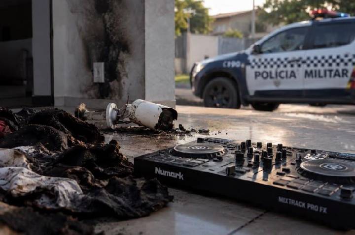 DJ denuncia ex-namorada por dano, furto e ameaça em Canarana