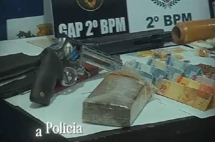 Dois suspeitos são presos em Barra do Garças após tentativa de fuga com 4 armas e drogas