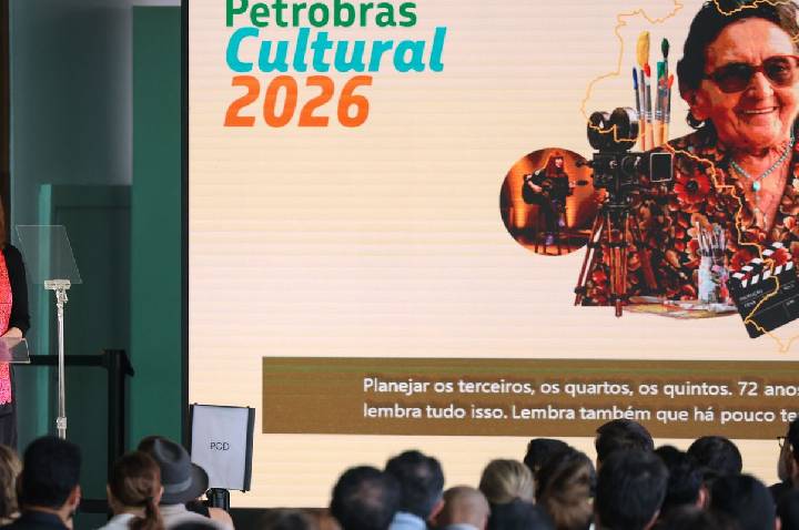 Gasolina também deve acompanhar tendência internacional de queda