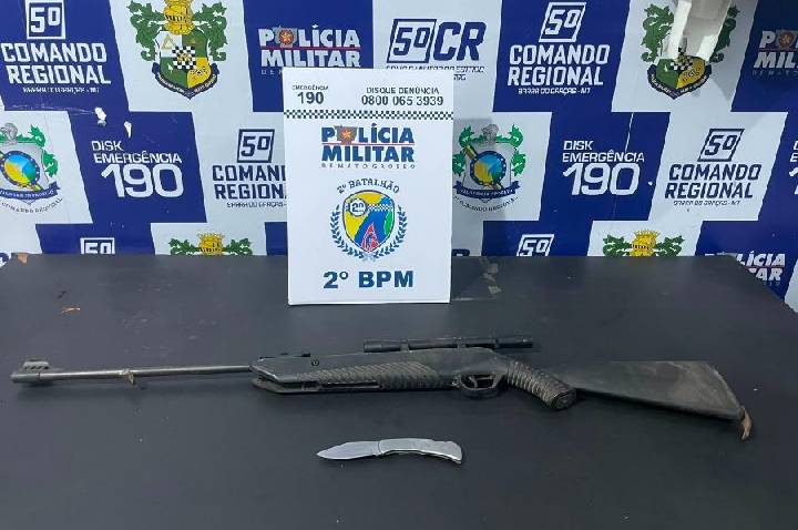 Homem é preso por manter companheira em cárcere privado e esconder espingarda em Barra do Garças