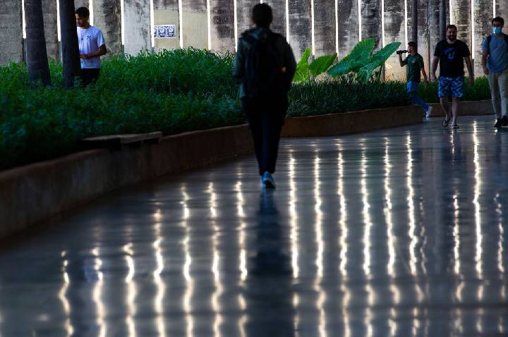 PF prende candidato de extrema direita por depredar patrimônio da UnB