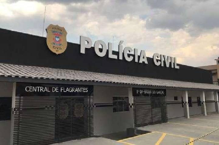 Polícia Civil cumpre 10 ordens judiciais em operação contra faccionados em Barra do Garças