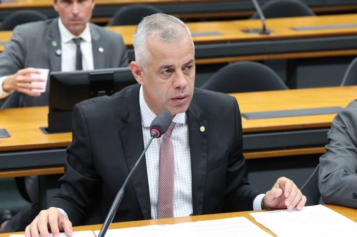 Projeto prevê acordos em ações sobre mineração irregular e ressarcimento à União