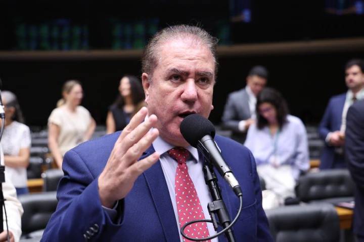 Projeto prevê subsídio federal para seguro contra catástrofes naturais