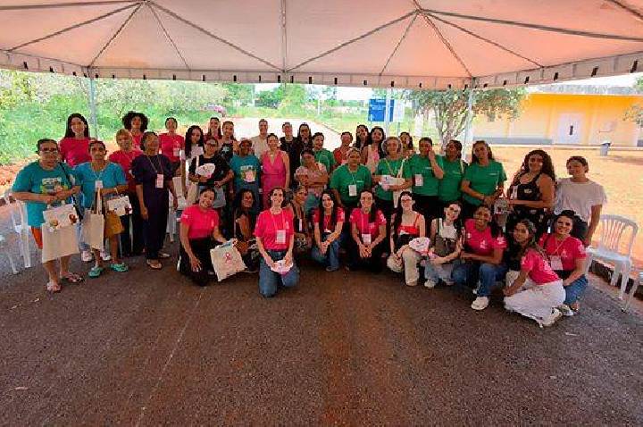 UFMT promove ação de prevenção ao câncer que reúne 185 mulheres no campus Araguaia