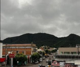 Frente fria chega a Barra do Garças nesta quinta-feira (29) com previsão de mínima de 17 °C