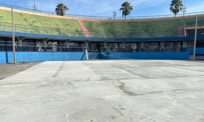 Prefeitura restaura piso da Arena do Porto para receber etapa regional do Festilha 2025