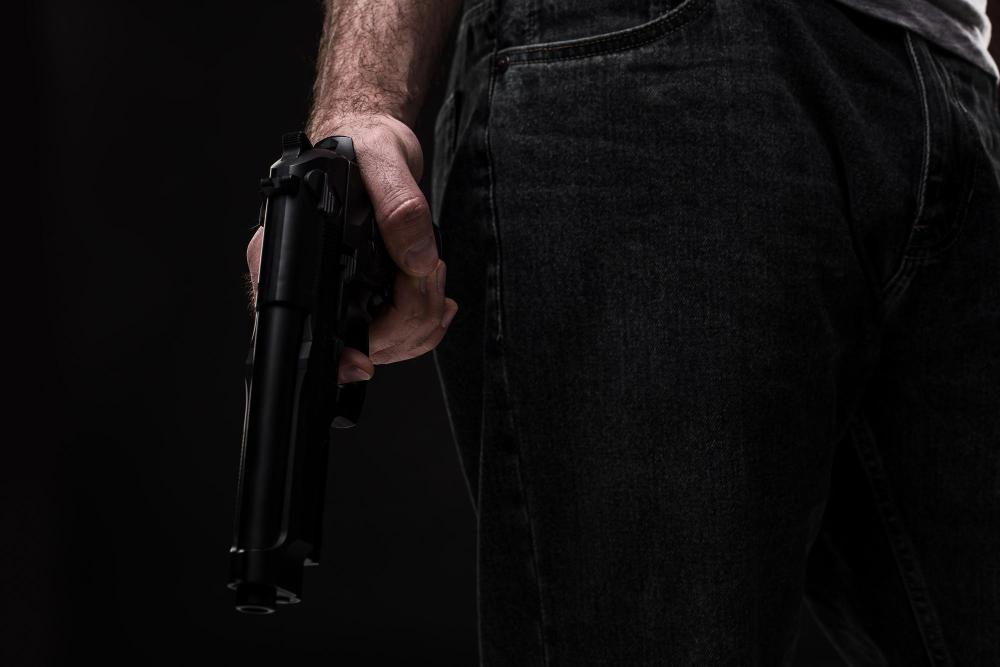 Jovem é morto com tiros na cabeça na frente dos filhos em Torixoréu (MT)