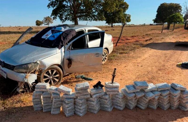 Homem morre após atirar contra policiais durante apreensão de ‘supermaconha’ em Piranhas
