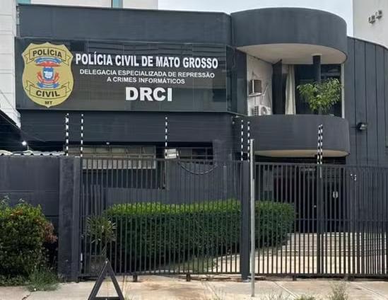 Jovem é preso por armazenar cerca de 3 mil arquivos de pornografia infantil em MT