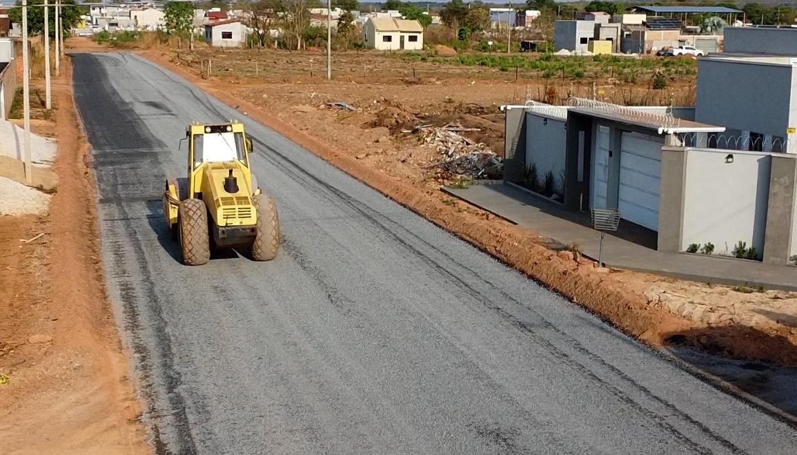 Prefeitura de Barra do Garças investe R$4 milhões na compra de maquinários para reforçar obras de pavimentação