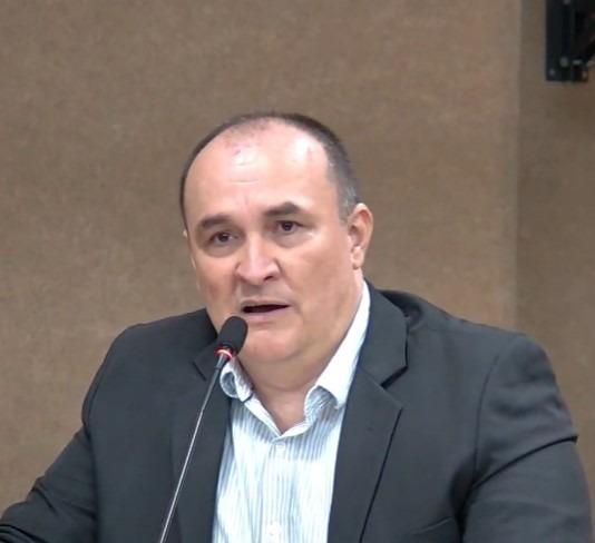 Presidente Alex Matos deve convocar Clean Master para prestar esclarecimentos sobre limpeza pública de Barra do Garças