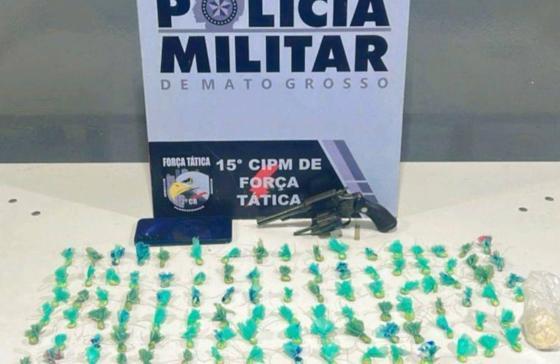 Força Tática apreende adolescente com arma de fogo e 100 porções de pasta base