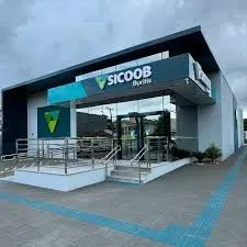 Ladrões levaram cerca de R$280 mil do cofre do Sicoob em Barra do Garças; polícia investiga