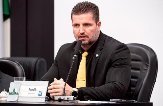 Defensoria e associação processam vereador por falas transfóbicas