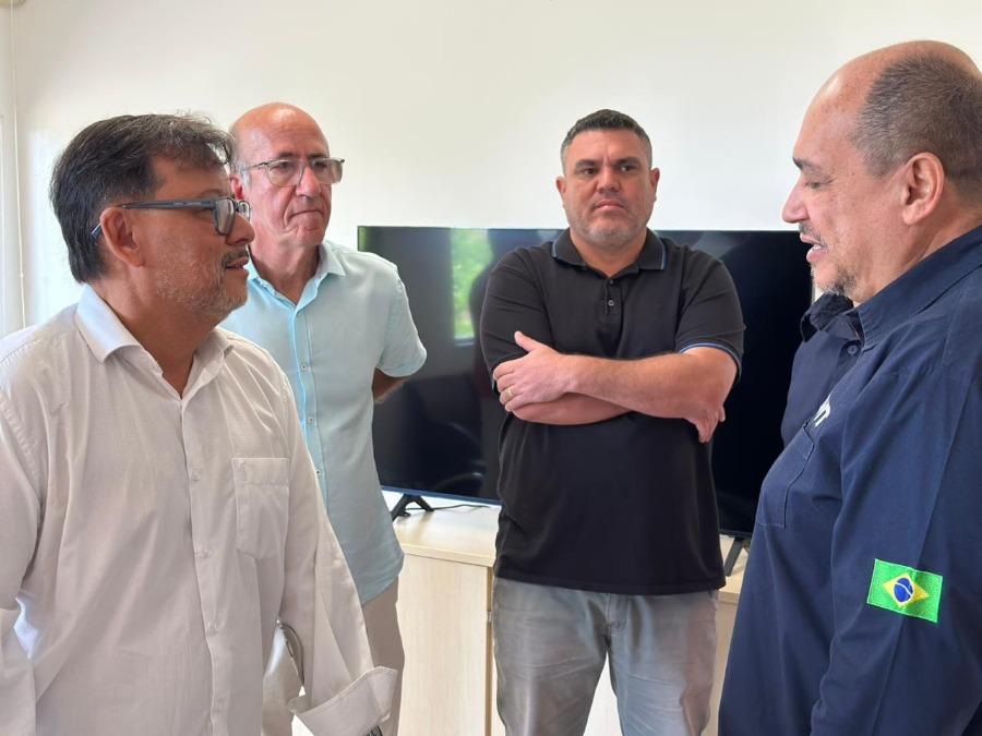 Obra de drenagem e recapeamento é entregue em Aragarças com presença de autoridades federais e municipais