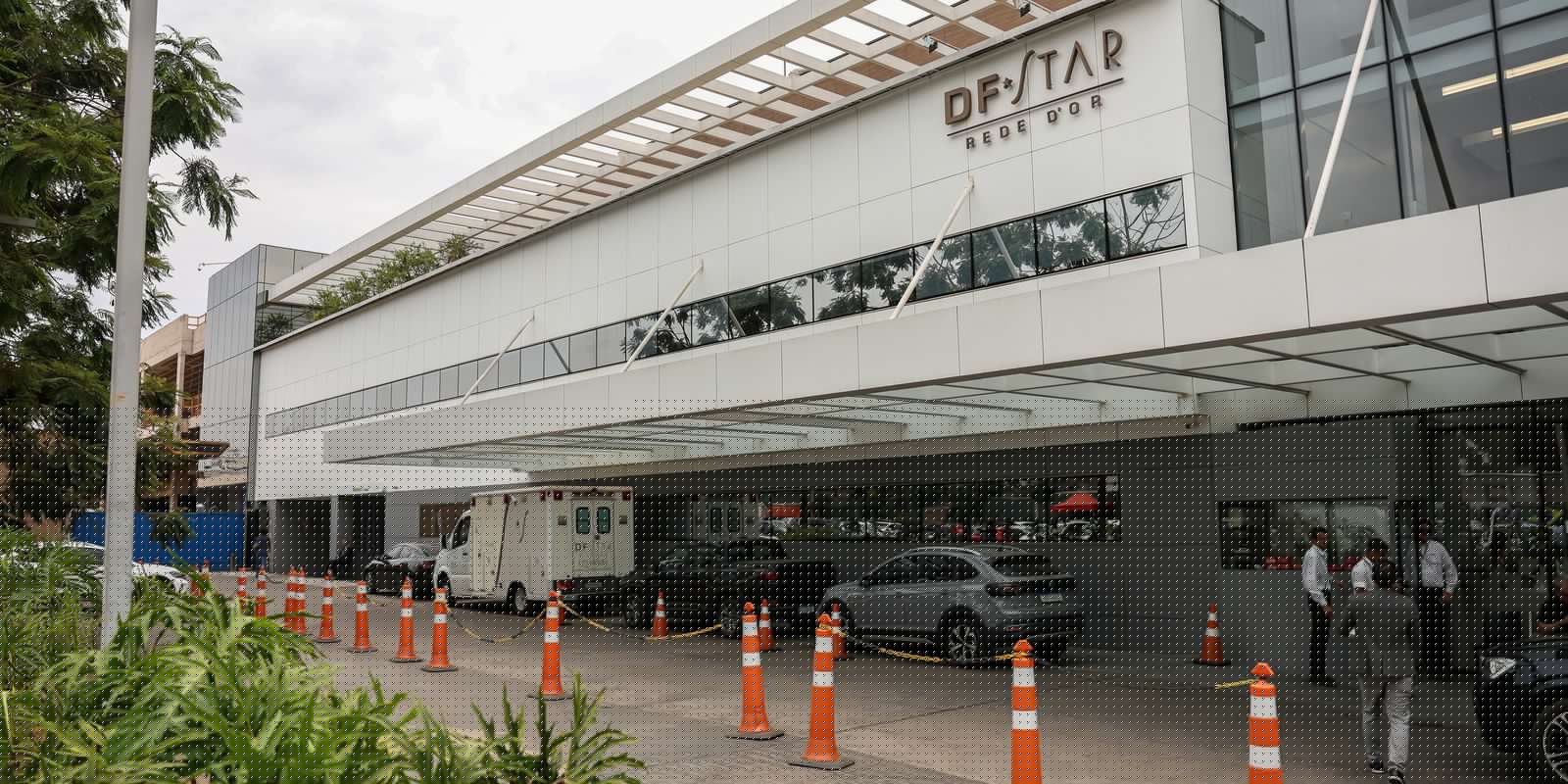 Bolsonaro pode ter alta amanhã e deve seguir para prisão domiciliar