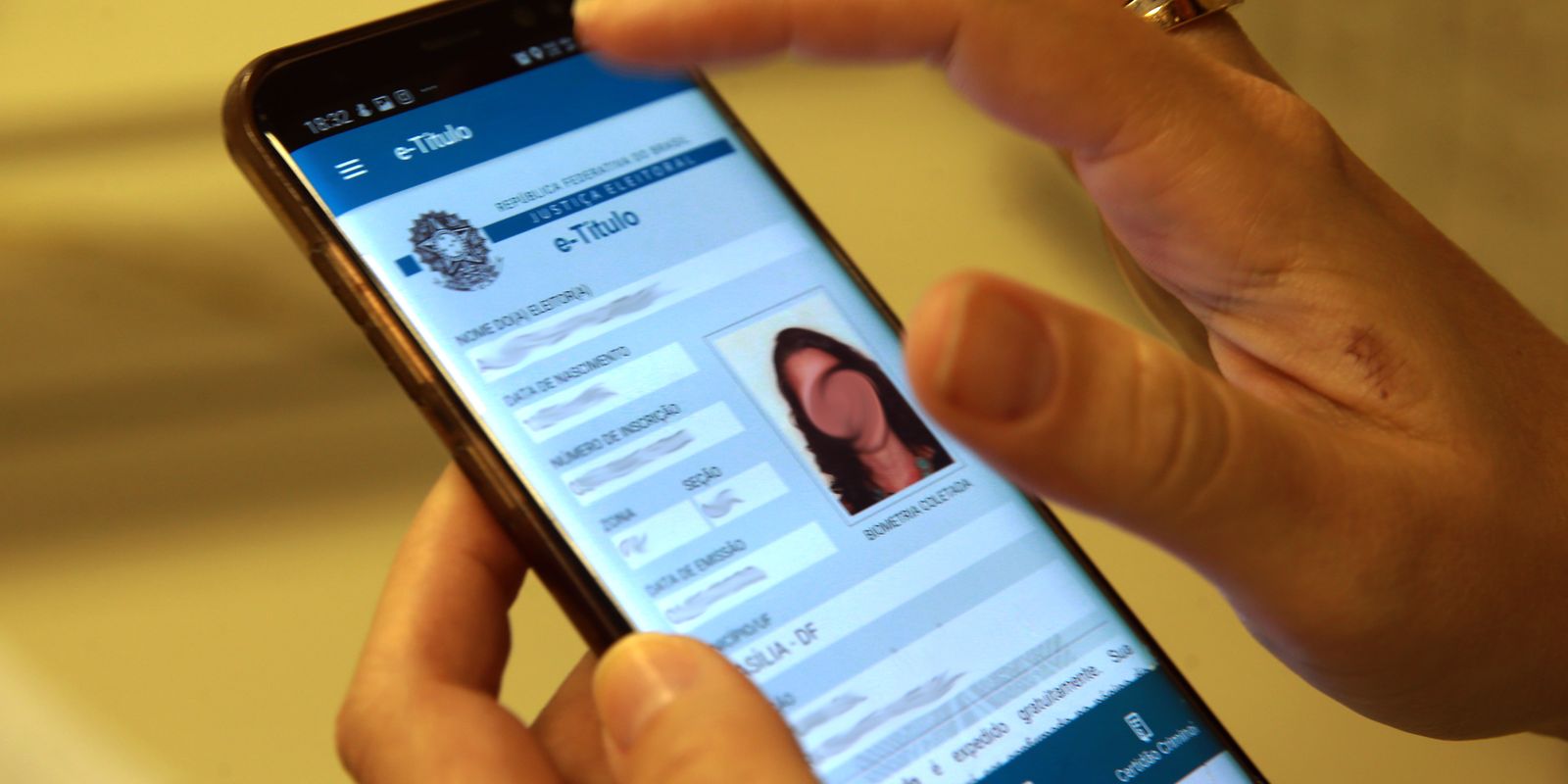 Eleitor tem um mês para regularizar pendências e ficar apto a votar