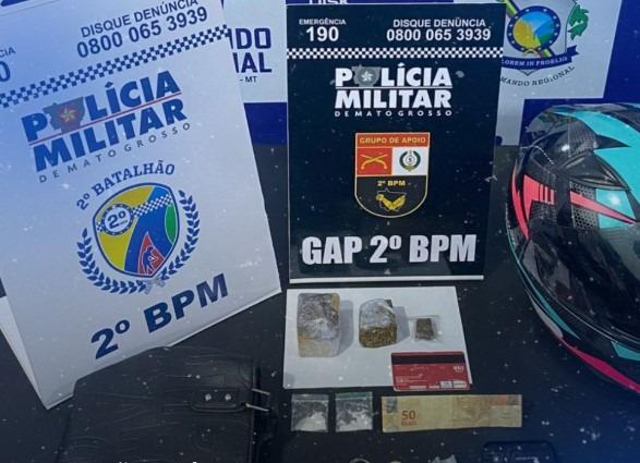 Polícia apreende drogas e conduz suspeita por tráfico no Nova Barra
