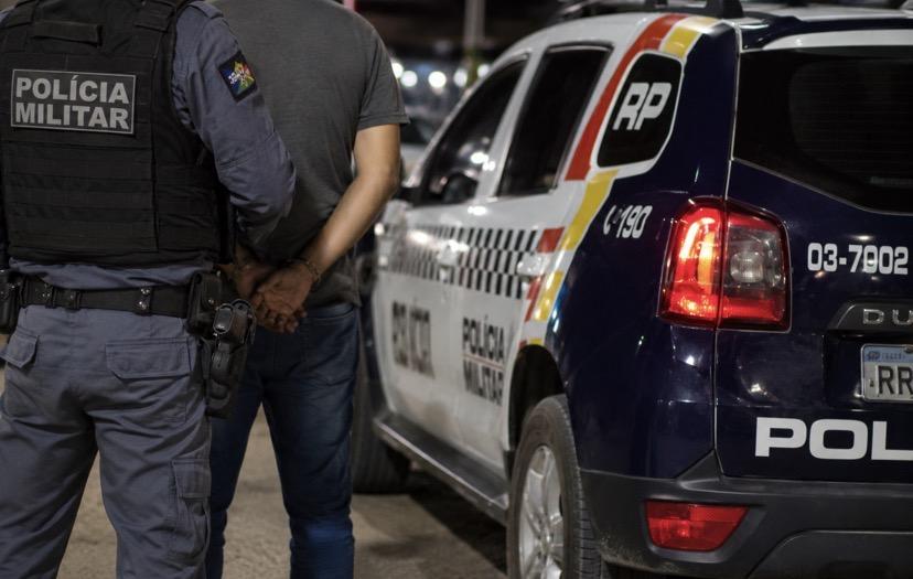 Funcionário é preso suspeito de furtar carnes no supermercado Nilo