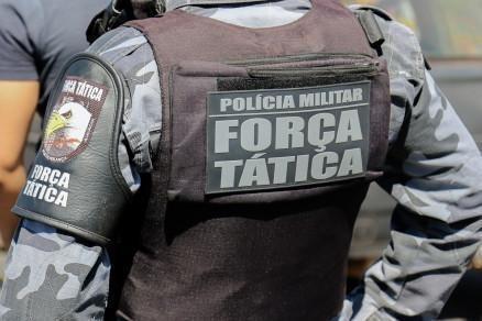 Homem é preso após agredir mulher, descumprir medida protetiva e tentar subornar policiais em Barra do Garças
