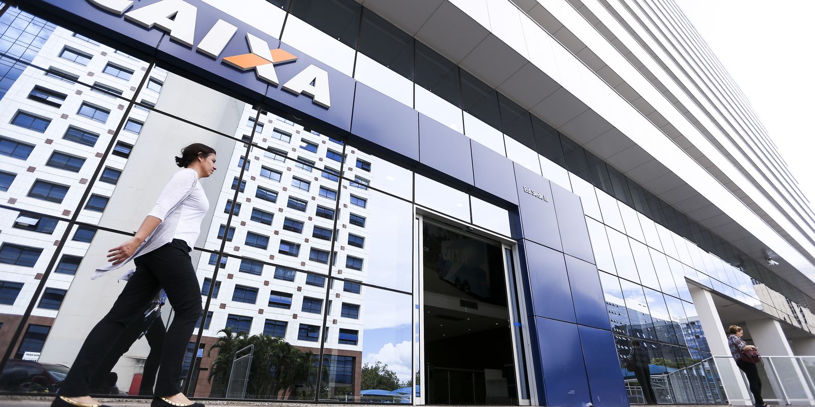 Lucro da Caixa cresce 5,9% e chega a R$ 3,9 bi no segundo trimestre