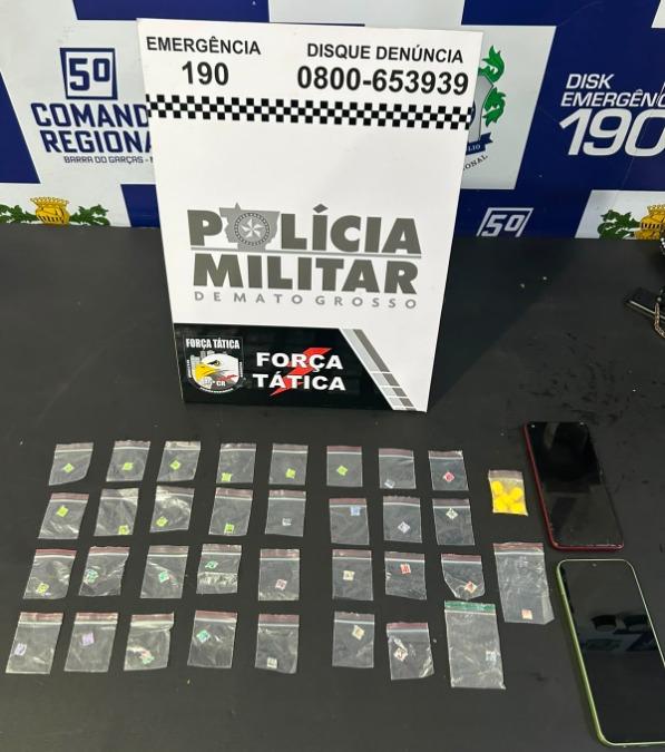 Mulher e adolescente são flagrados com substâncias semelhantes a LSD e ecstasy durante abordagem em Barra do Garças