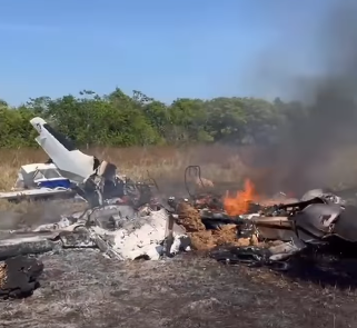 Avião Cessna 402 cai em fazenda de Água Boa e três vítimas são encontradas