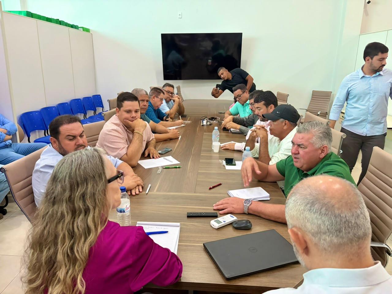 Comitiva realiza visita técnica em Sorriso para estudar regionalização do Hospital Municipal de Barra do Garças