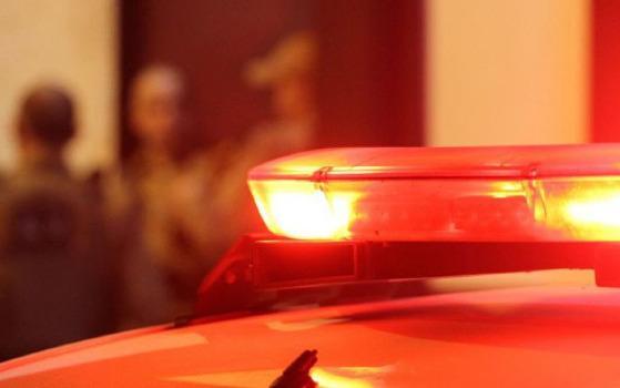 Homem é preso suspeito de espancar esposa e enteados de 3 e 11 anos em Barra do Garças