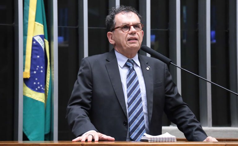 Projeto obriga SUS a oferecer alimentos especiais para doenças metabólicas raras